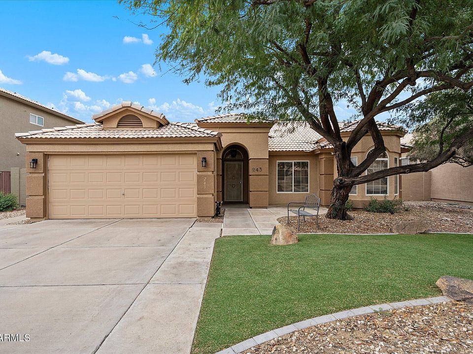 1st image of 243 W BAYLOR Lane