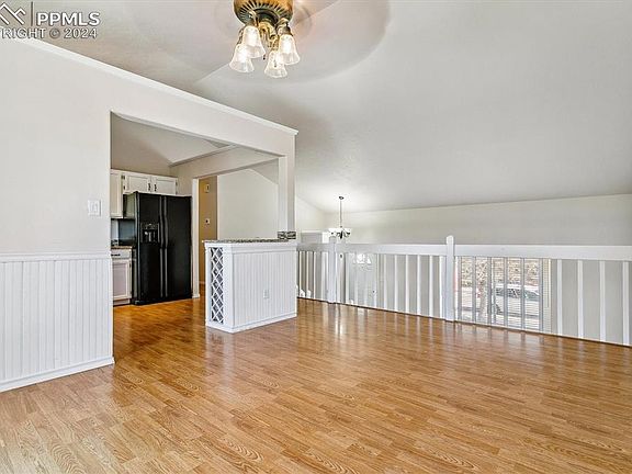 5th image of 8076 Candleflower Cir
