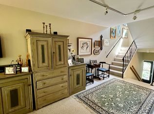 418 Trailsend Dr, Torrington, CT 06790