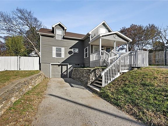 2nd image of 5014 Silver Ave
