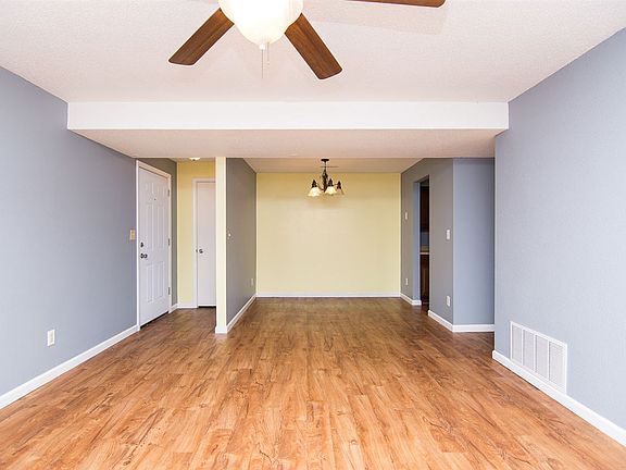5th image of 1429 Edgewood Rd NW APT 10