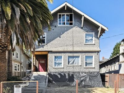 555 Chetwood St, Oakland, CA, 94610