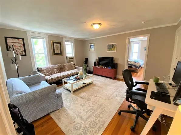 68 Richdale Ave #3, Cambridge, MA 02140