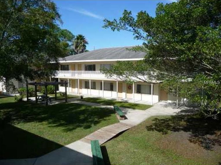 1st image of 378 48th Ave N APT 214