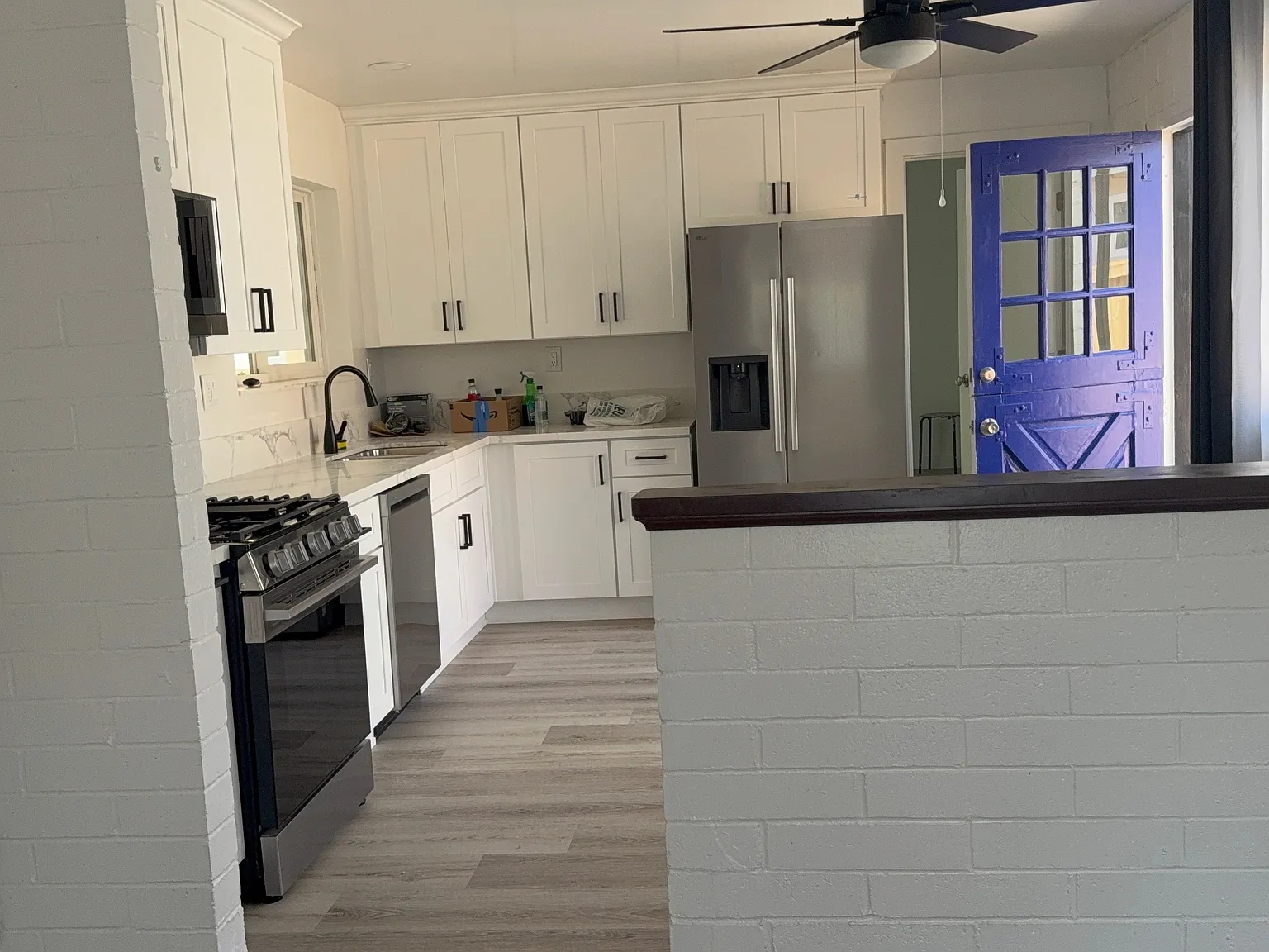 1 bed, 870 sqft, $4,800 — Photo 2