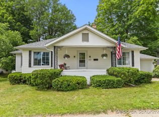 263 N Monroe St, Rockford, MI