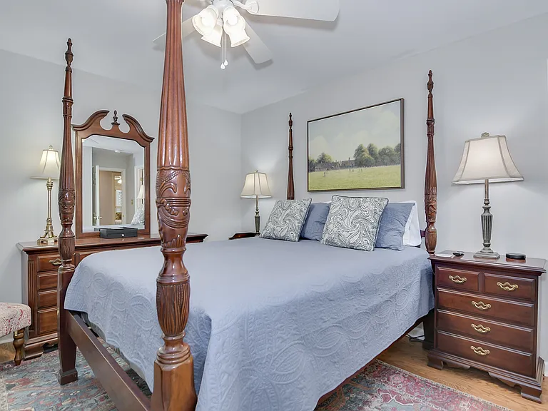 2504 Pinebluff Ct — Photo 21