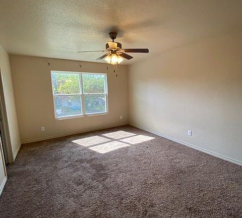 5th image of 409 Allen St Unit A
