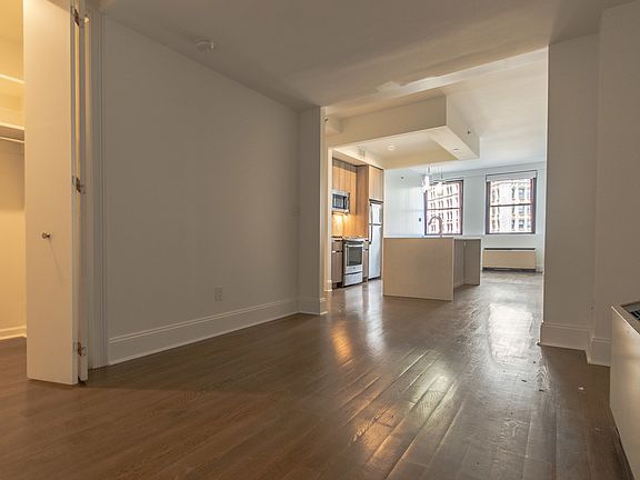5th image of 15 Park Row #6P