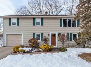 5 Cape Dr, Hudson, NH 03051