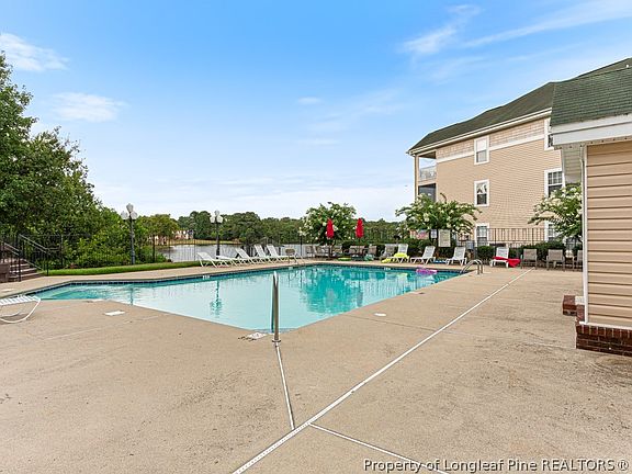 4th image of 3340 Harbour Pointe Pl Unit 4