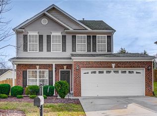 845 Peachtree Meadows Cir, Kernersville, NC 27284