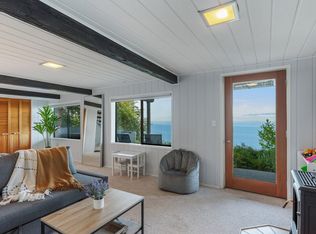 2062 S Breezy Point Rd #ID1035858P, Camano Island, WA 98282
