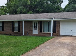 136 Greenwood Cir, Harvest, AL 35749