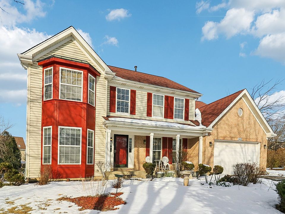 1st image of 842 Deep Woods Ct