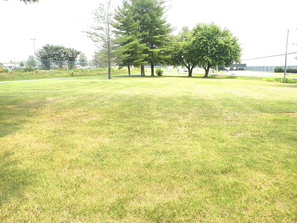 2nd image of 108 Kirby Dr