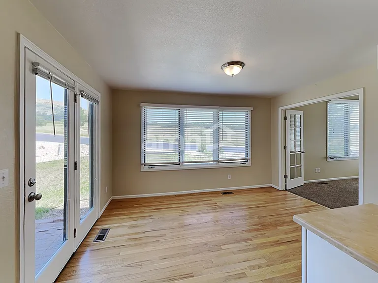 342 W Prestwick Way — Photo 5