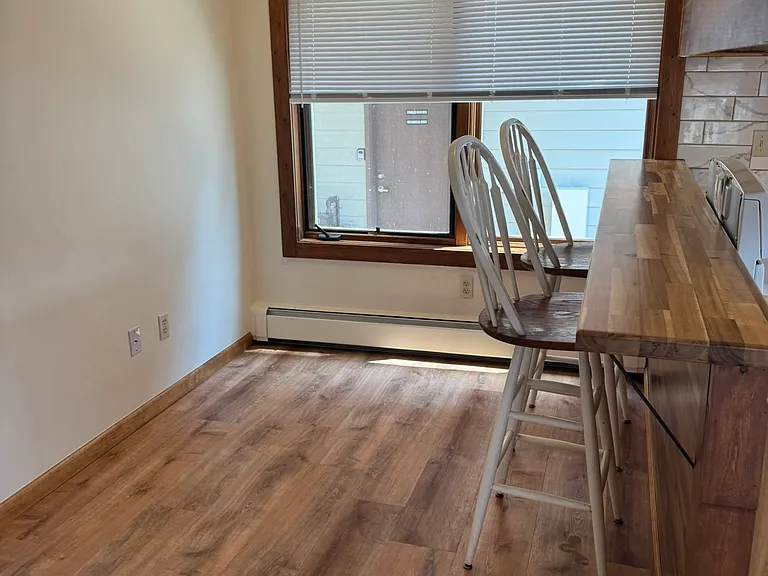 520 Galena St #105 — Photo 5