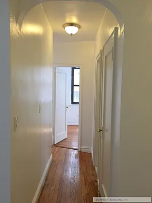 Rented by Sovereign Associates | media 40