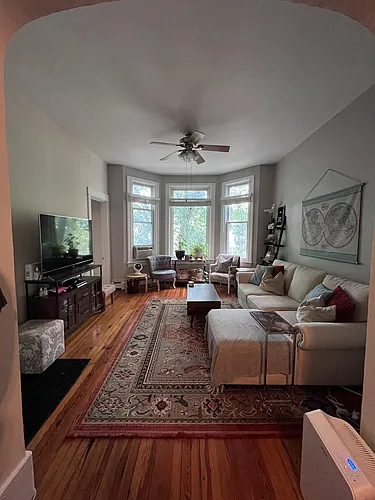 3708 N Hermitage Ave #2 Photo 1