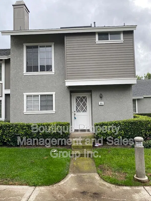 3 bed, 1.5 bath, 1260 sqft, $3,800 — Photo 4
