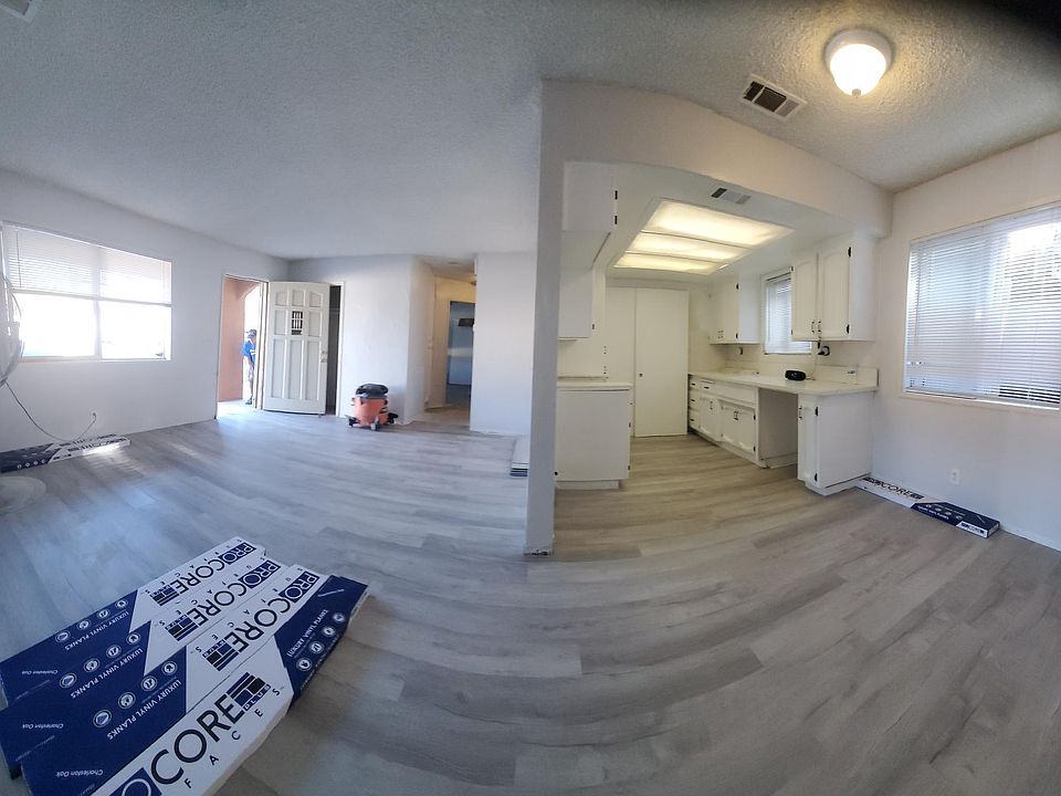 2nd image of 16128 Orange St APT B