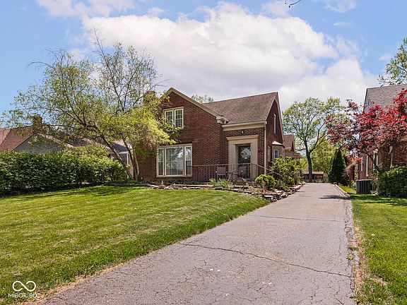 2nd image of 6109 E Saint Joseph St