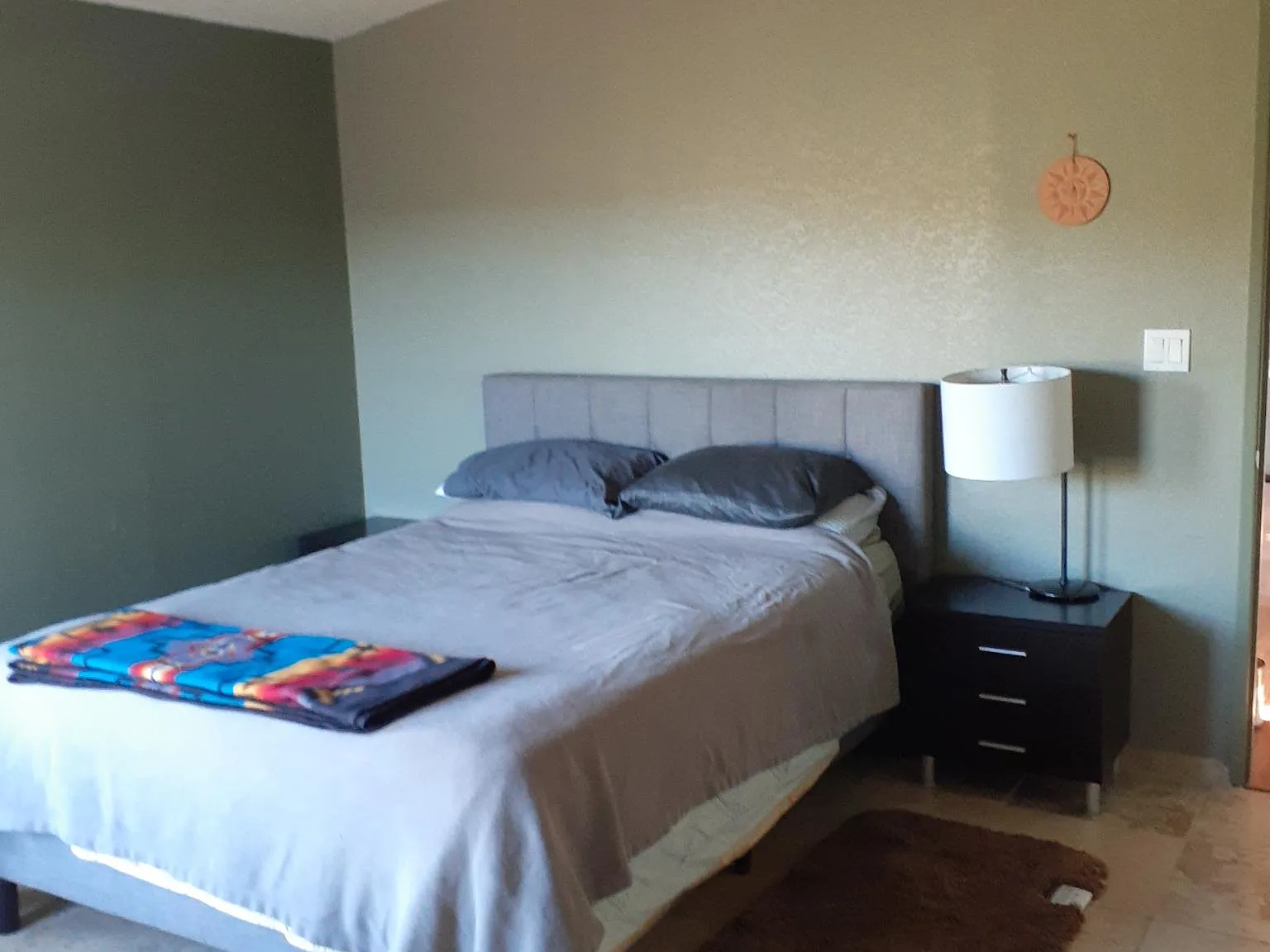 2 bed, 1040 sqft, $1,700 — Photo 3