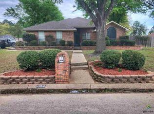 604 Kickapoo St, Chandler, TX 75758