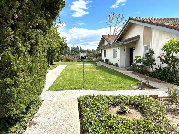 1227 Paseo Dorado #8, Fullerton, CA 92833