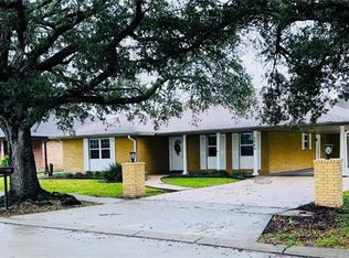 2548 Vulcan St, Harvey, LA 70058
