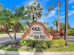 3460 Pinewalk Dr N APT 323, Pompano Beach, FL 33063