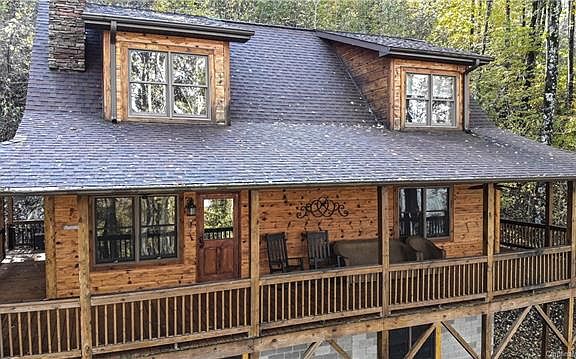 2nd image of 80 Dana Dr #18