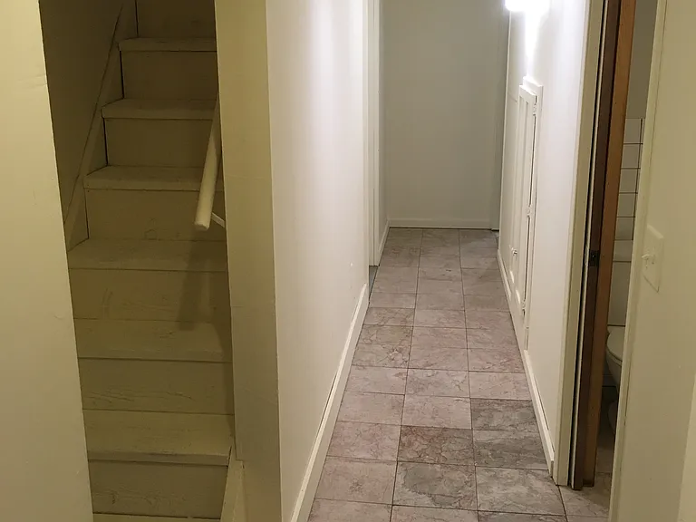 2835 Hoard St #1 — Photo 25