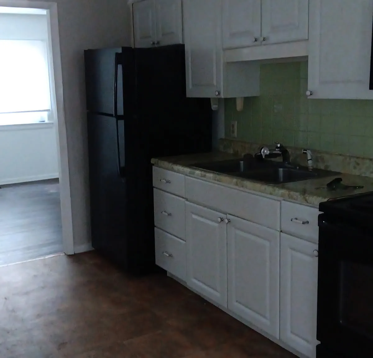 3 bed, 1092 sqft, $1,350 — Photo 4