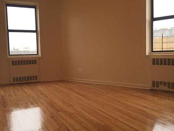 3rd image of 400 E 21st St APT 6D