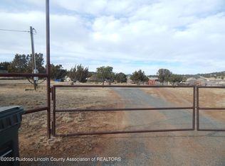 103 E Cedar Rd, Capitan, NM 88316