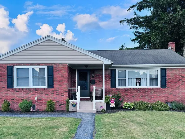 147 S Wylam St, Frackville, PA 17931