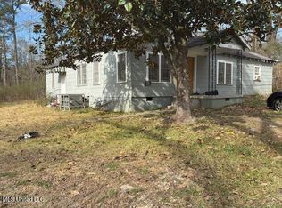 2233 W McDowell Rd, Jackson, MS 39204