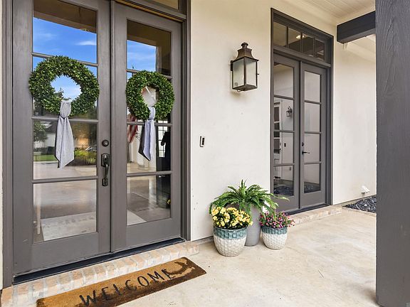 4th image of 9579 Prairie Dunes Ct