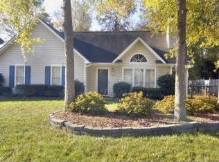 7521 Crestside Ln, Charlotte, NC 28227