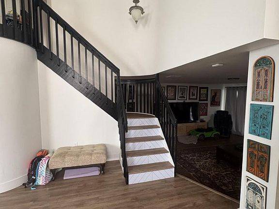4th image of 2761 Misty Oaks Circle