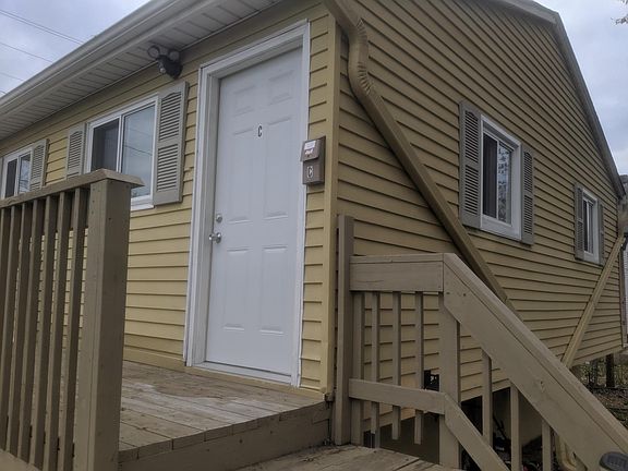 2nd image of 178 N Union St #C