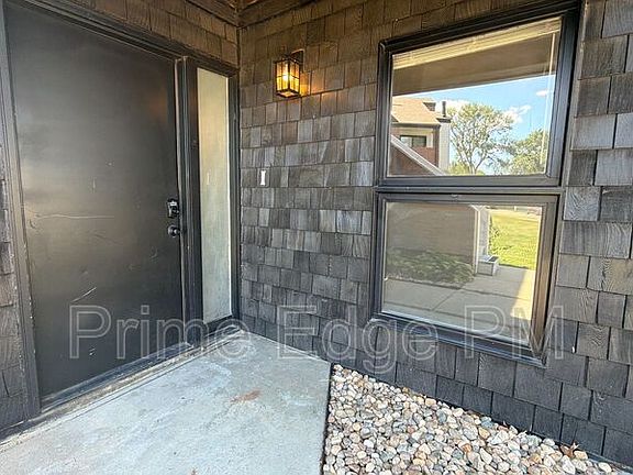 2nd image of 1741 Ridgehaven Ct #1