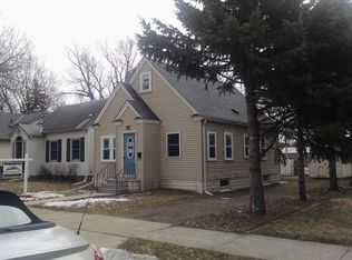 732 Cottage Ave E, Saint Paul, MN 55106