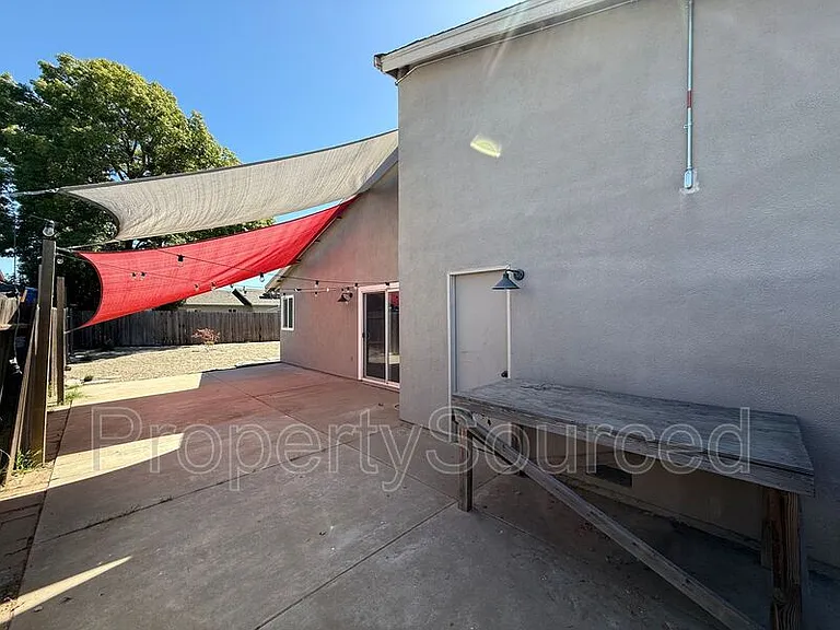 856 Nottingham Dr — Photo 35
