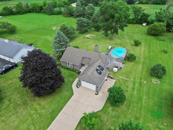 156 Debby LANE, Colgate, WI 53017