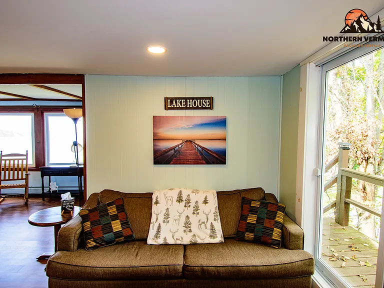 510 Farrant St — Photo 17