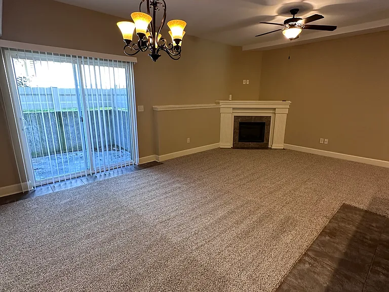 9404 N Adrian Ave — Photo 6
