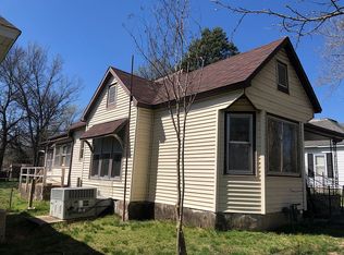 1243 Keller St, Carthage, MO 64836
